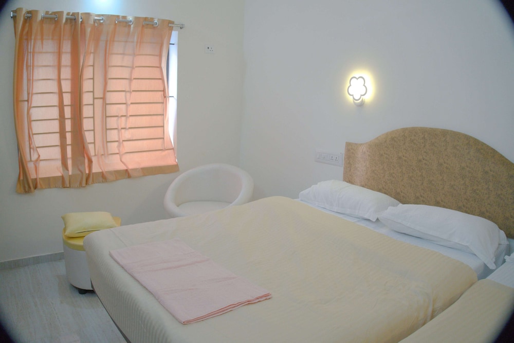 Basic Double Room - Photo 1