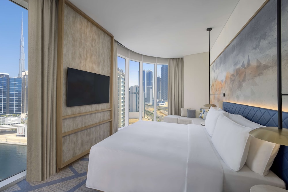 Room, 1 King Bed, Corner