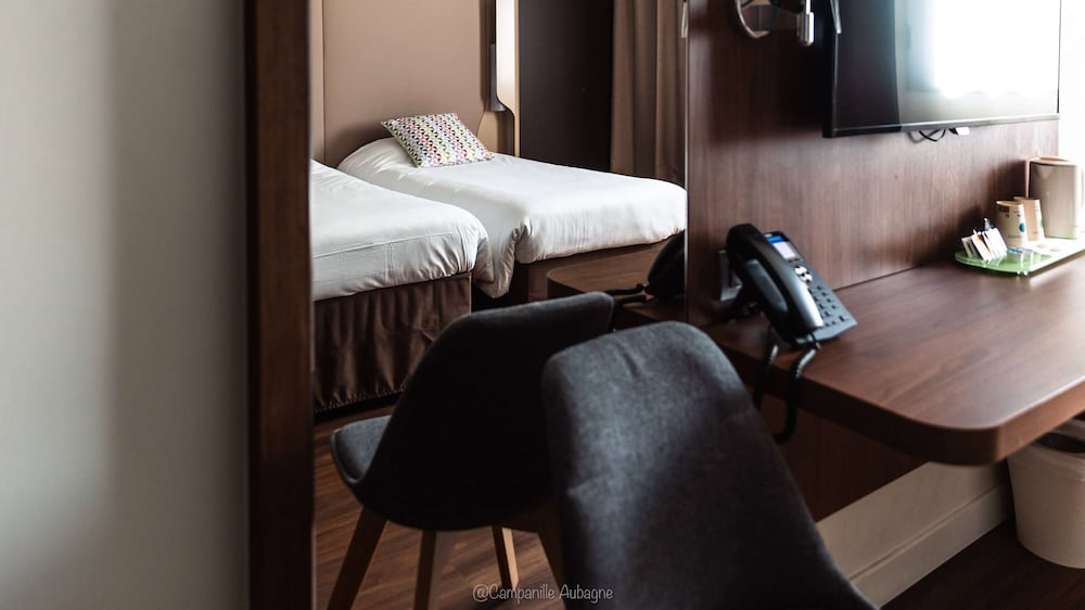 Standard Room, 2 Twin Beds photo 3