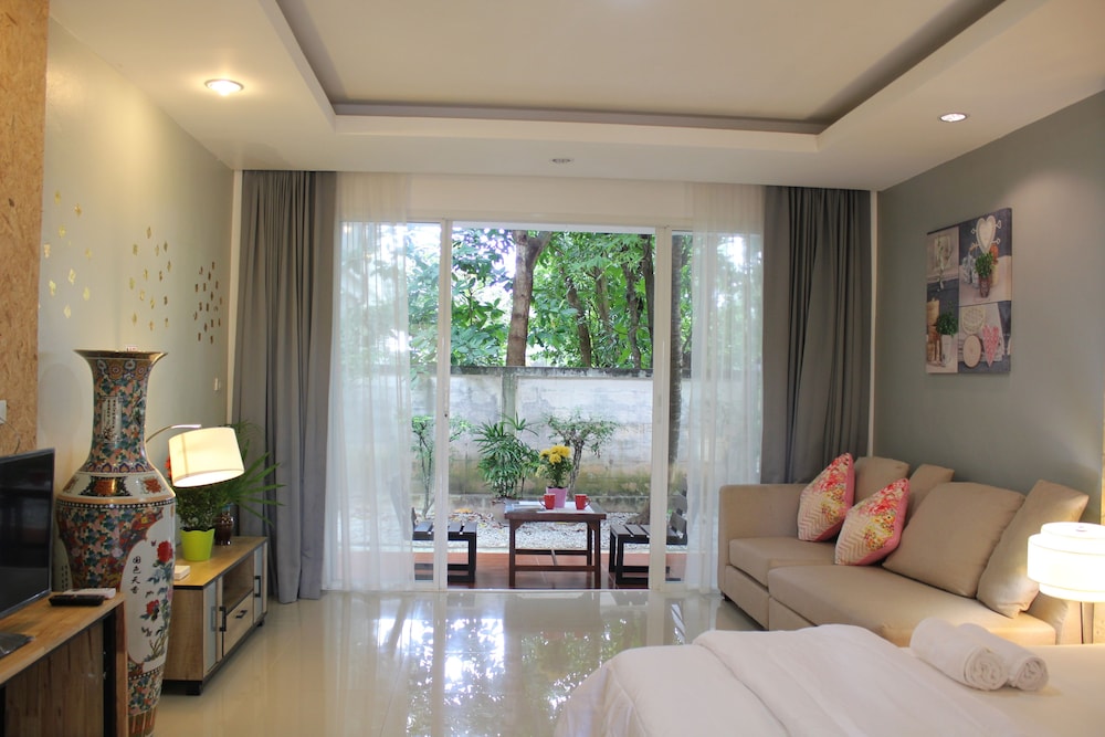 Room with Garden View photo 1