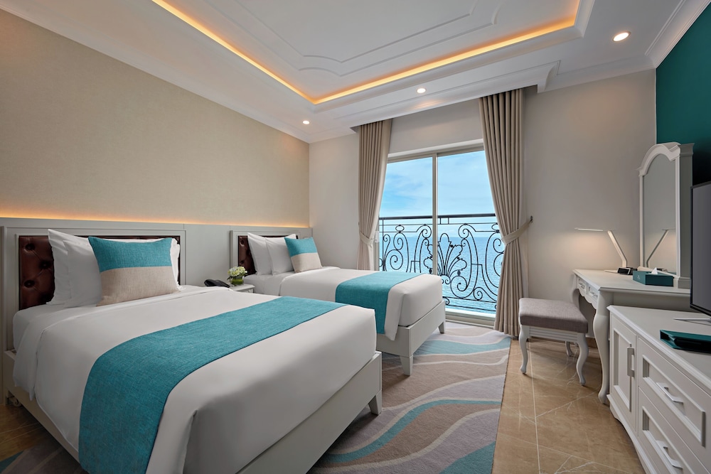 Privilege, Room, 2 Twin Beds, Sea View - Photo 2