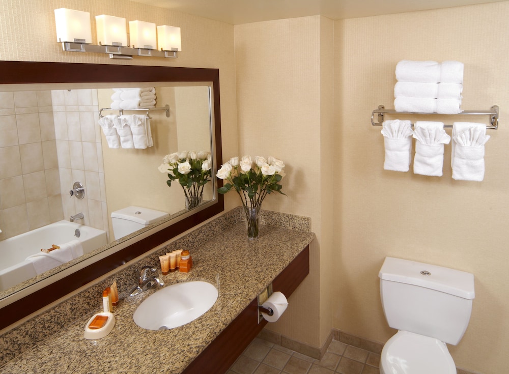 Room - Bed Type Assigned at Check In - Photo 7