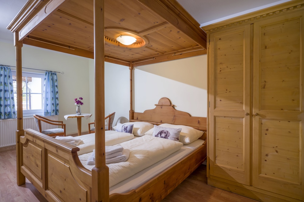 Senior Suite, 3 Bedrooms, Kitchen photo 1
