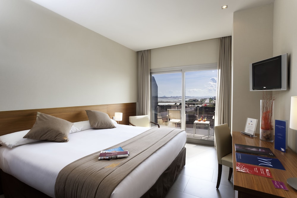 Junior Suite (Spa access)