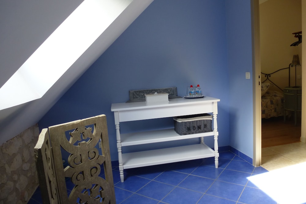 Family Triple Room (Blue) photo 3