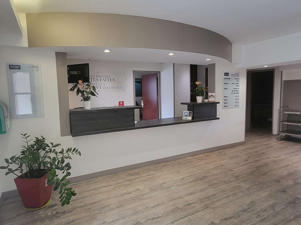 Standard Room, Multiple Beds - Photo 2