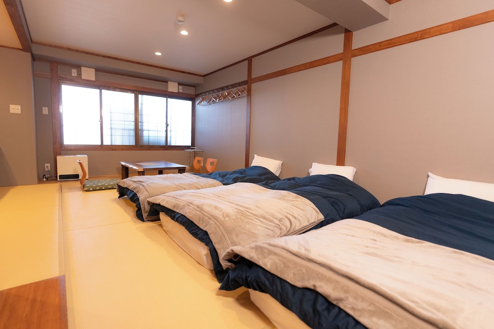 Japanese-Style Room 101