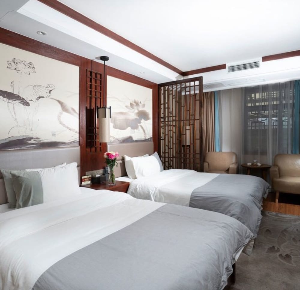 Standard Twin Room photo 1