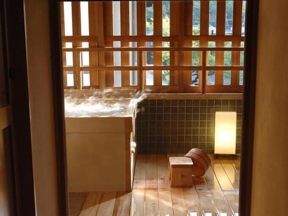 Large Room with Open-Air Hot Spring Bath, 68m2 (Tougasumi) Non smoking photo 2