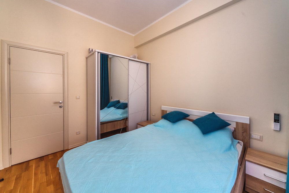 Luxury Apartment, Sea View