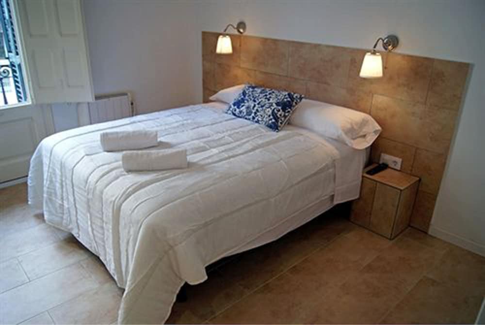 Triple Room with Extra bed photo 3