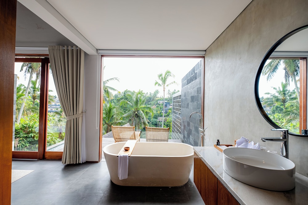 One Bedroom Private Pool Villa with Valley View - Photo 45