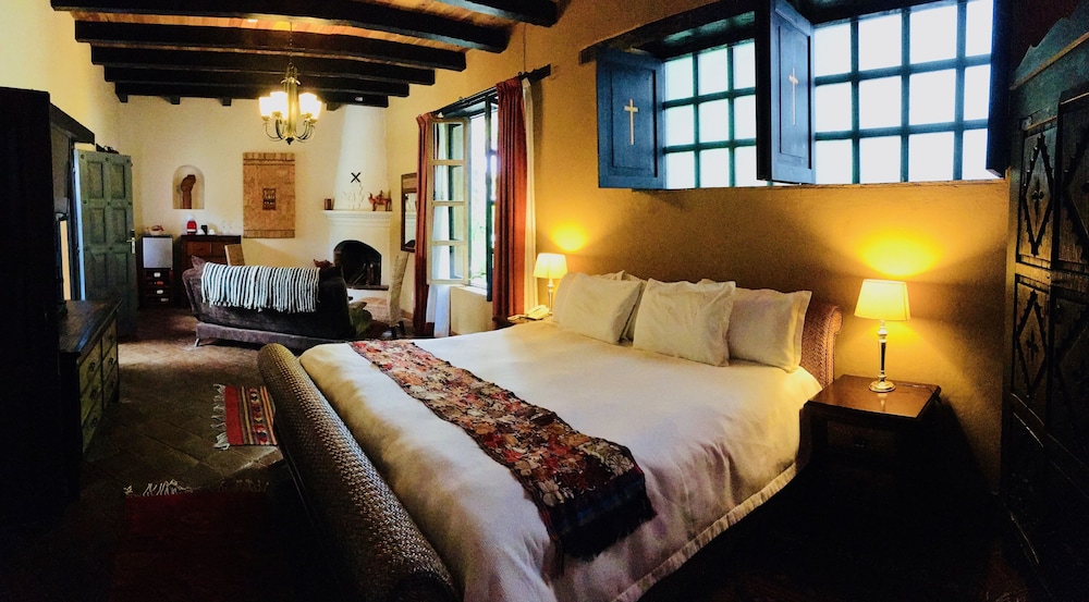 Luxury Suite, 1 King Bed photo 2