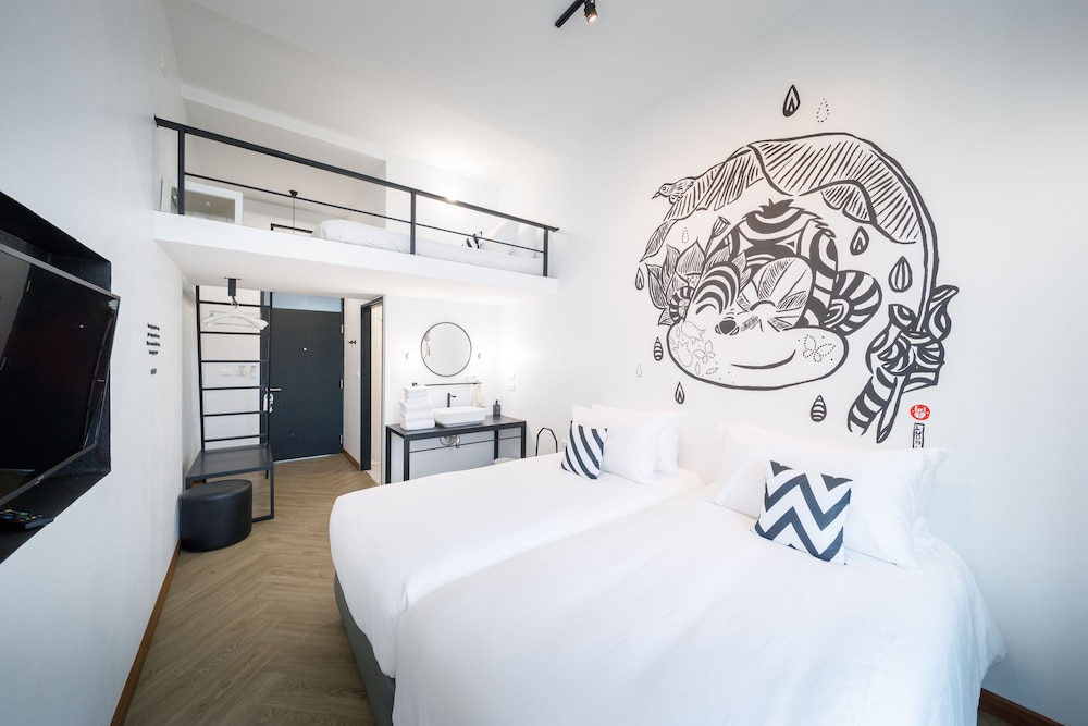 Gorilla pod ( Twin bed + Loft bed ) - Photo 2