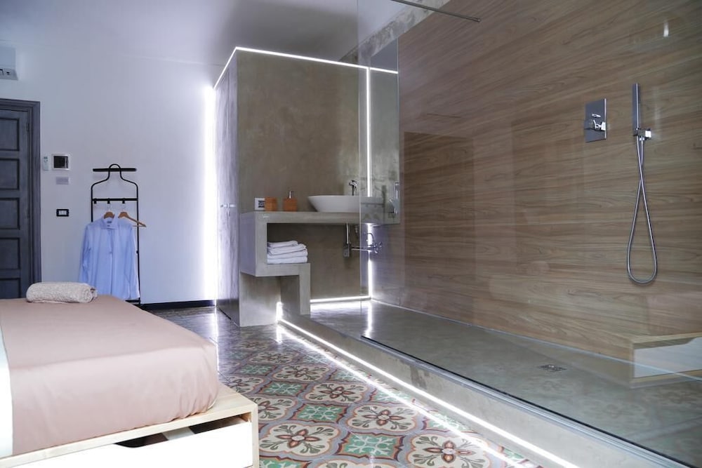 Junior Suite, Balcony - Photo 3