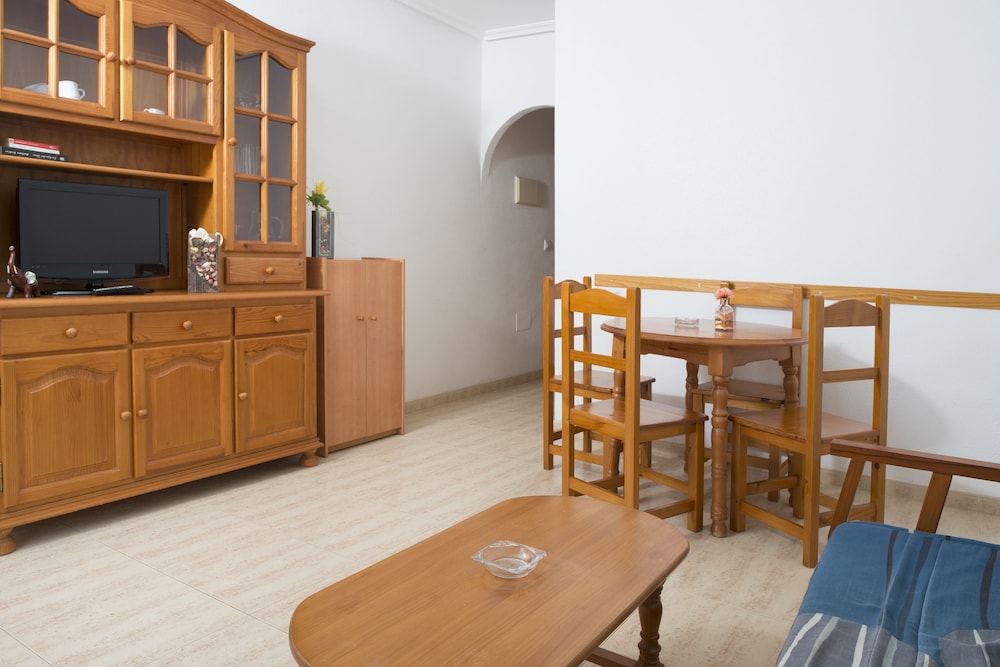Apartment, 2 Bedrooms, Terrace, Ground Floor (APB) photo 2