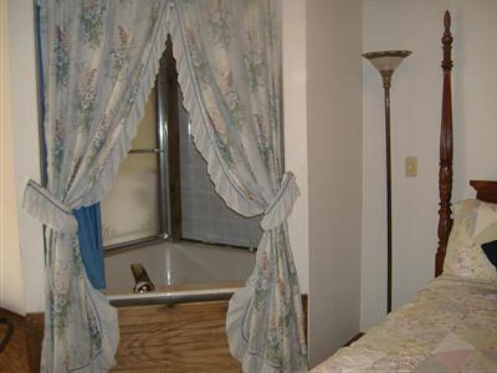 Superior Double Room, Ensuite (Corner) photo 2