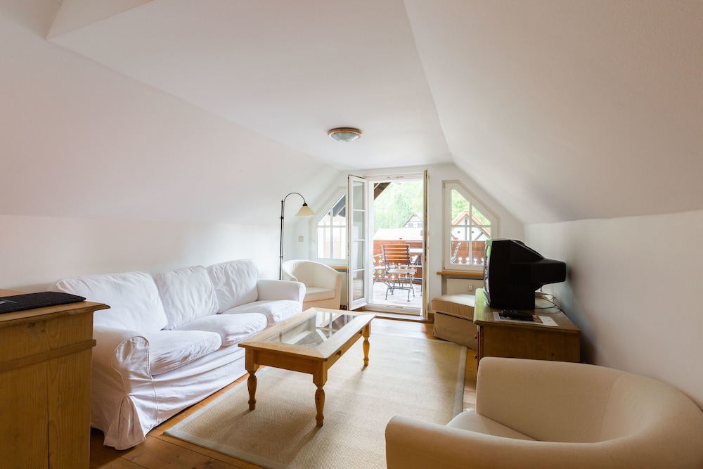 Apartment, 2 Bedrooms, Kitchenette (Zirbelwohnung) photo 3