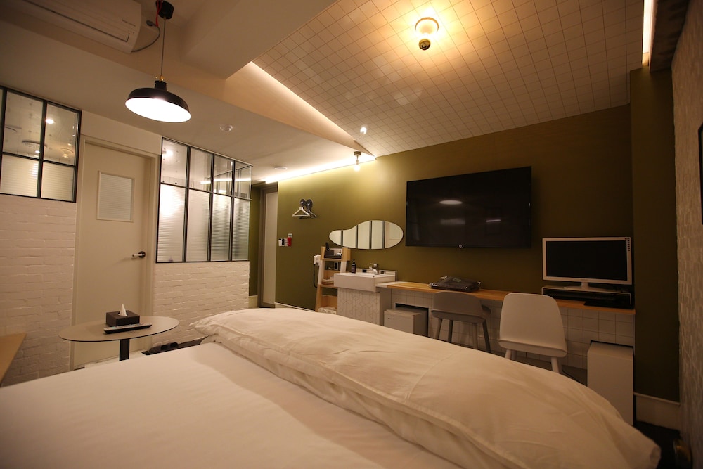 Double Room - Spa Tub photo 3