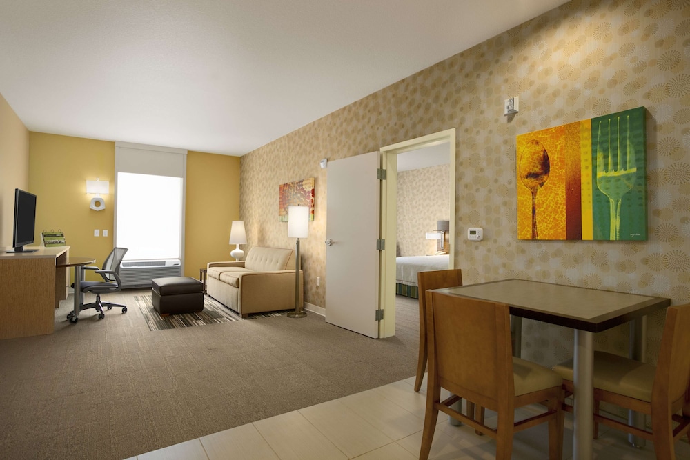 Suite, Accessible, Non Smoking photo 3