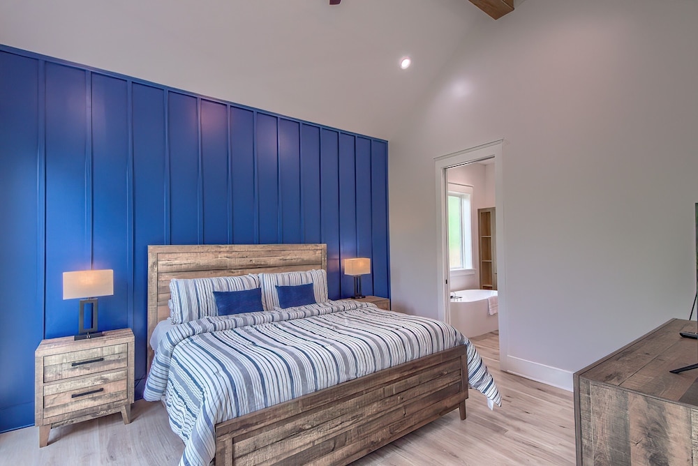 House, 4 Bedrooms