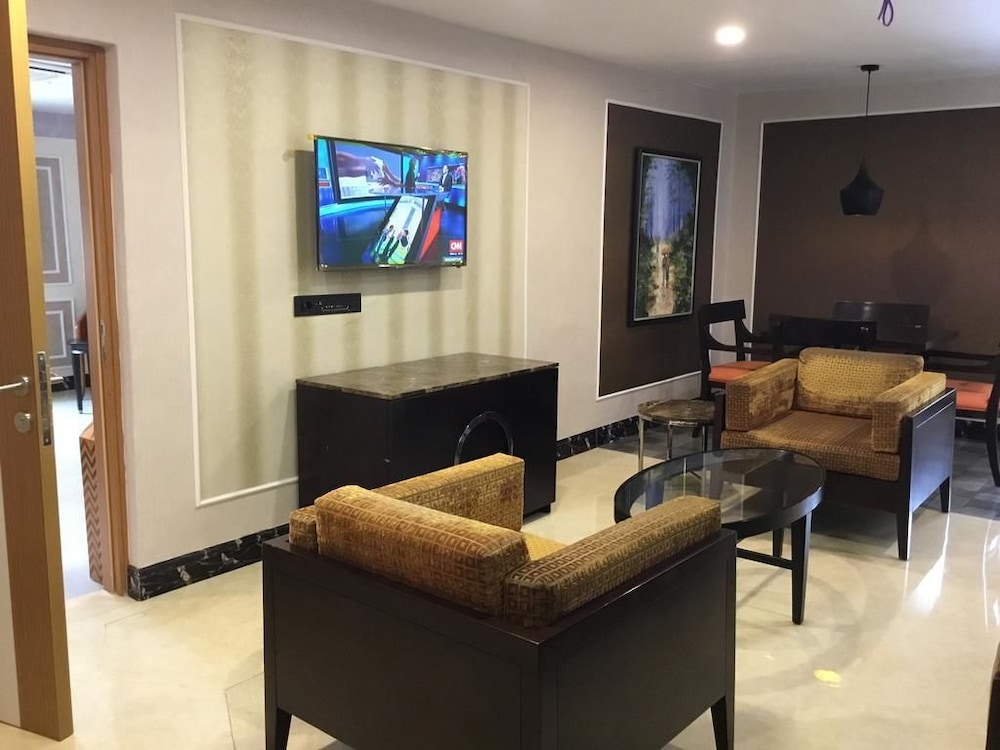 Superior Room, City View