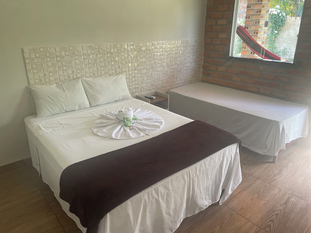 Deluxe Double or Twin Room - Photo 17
