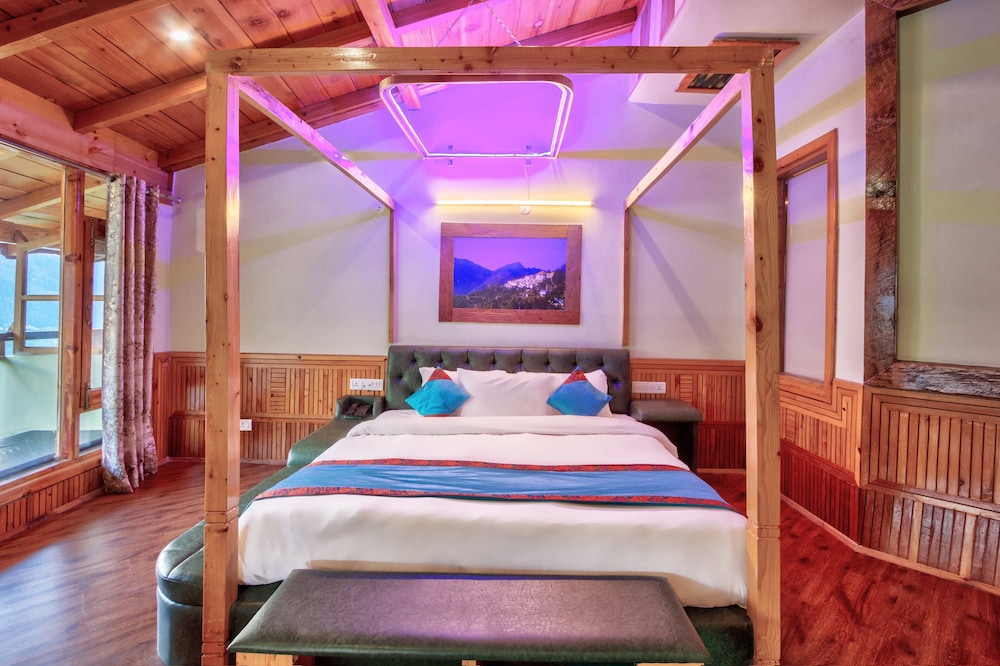 Executive Room - Photo 5