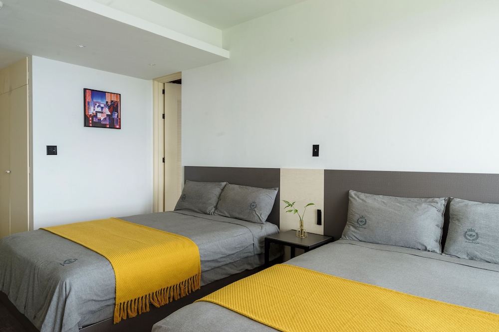 Superior Double Room A With Bathtub photo 2