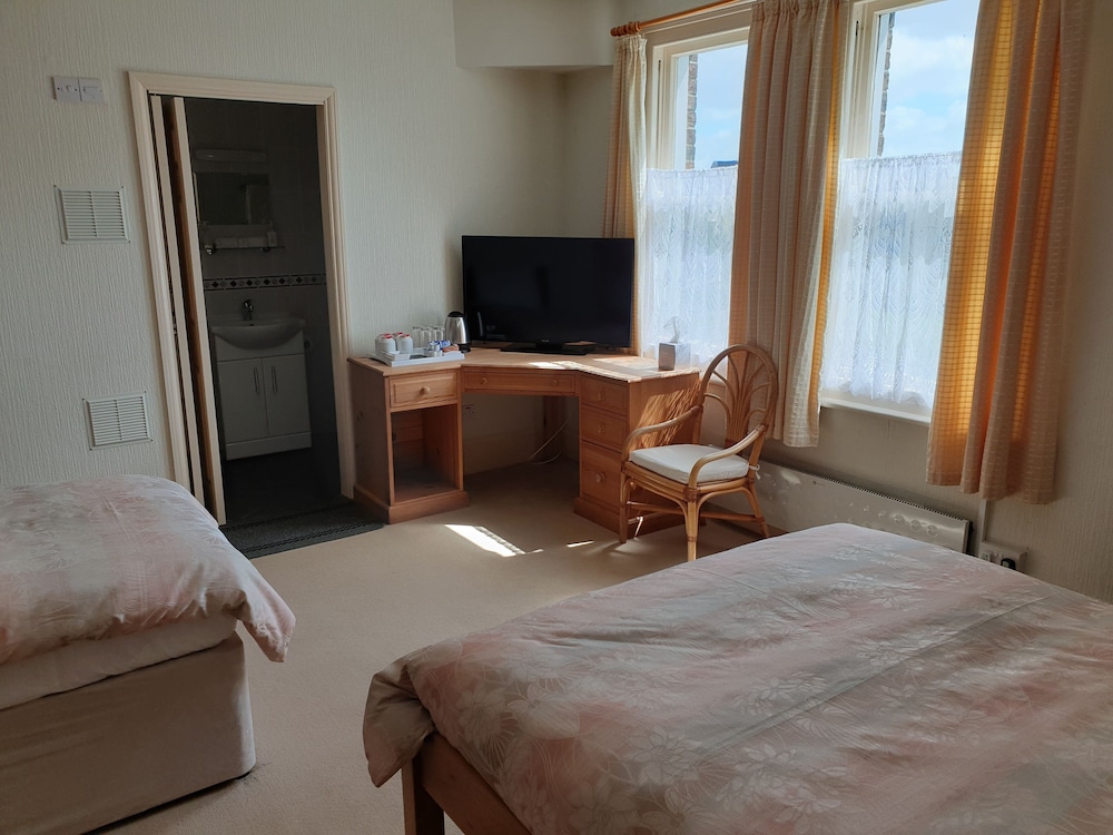 Suite, Ensuite (2 Adults & 3 Children) - Photo 4