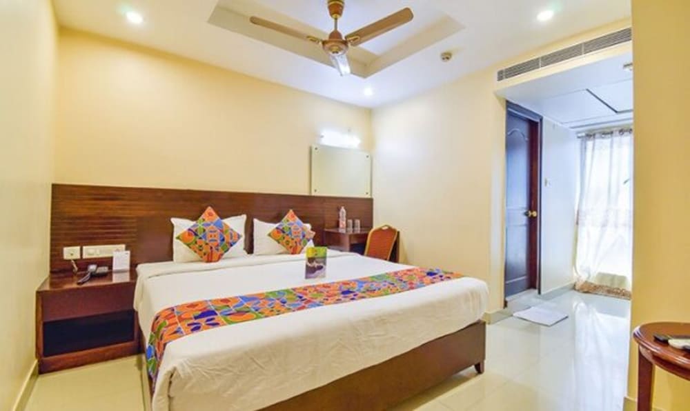 Deluxe Room - Photo 1