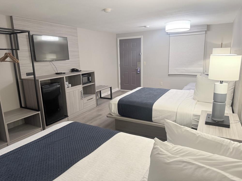 Executive Suite, 2 Double Beds, Non Smoking photo 2