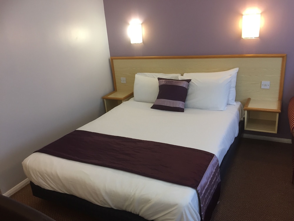 Standard Room, Mobility Accessible photo 3