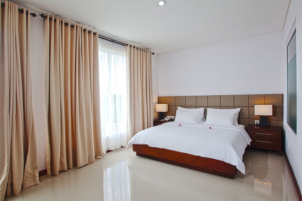 Royal Villa, 2 Bedrooms, Private Pool - Photo 9