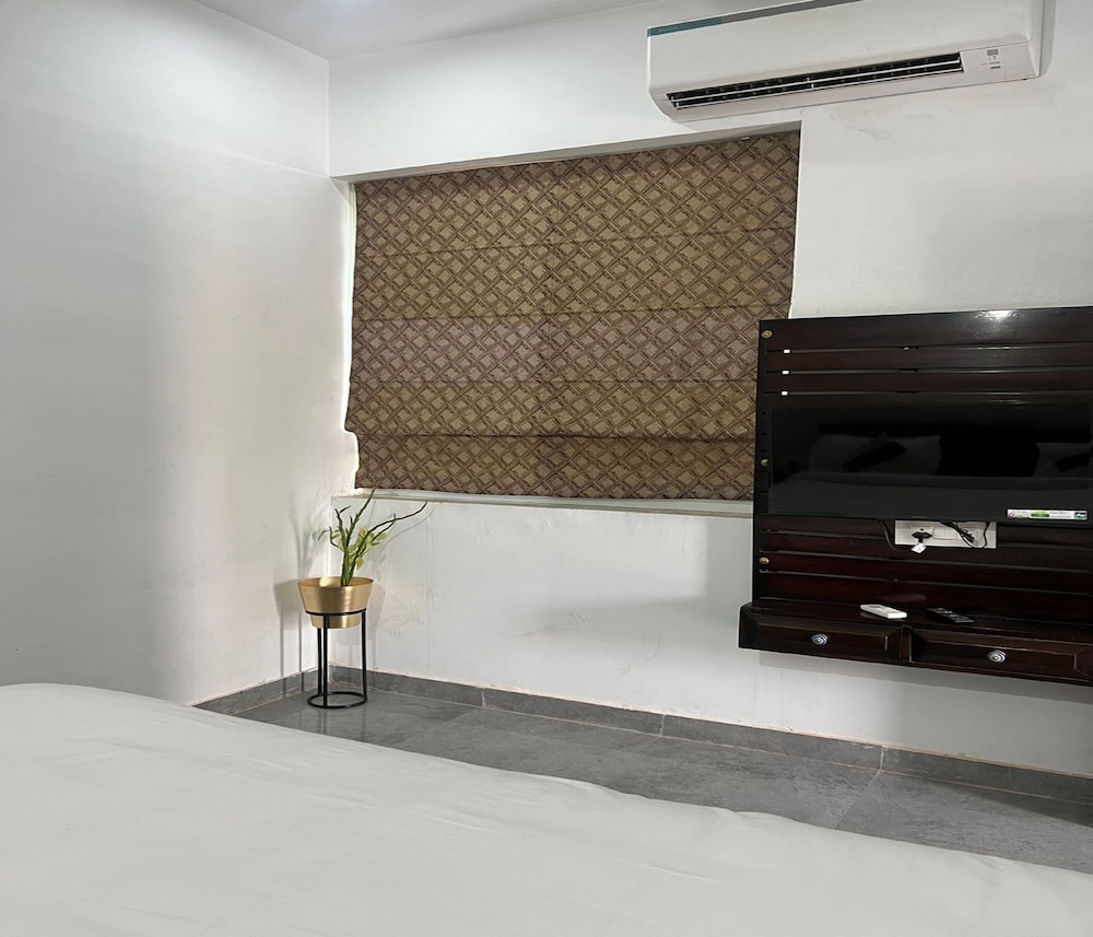 Studio Villa With Mountain View photo 1