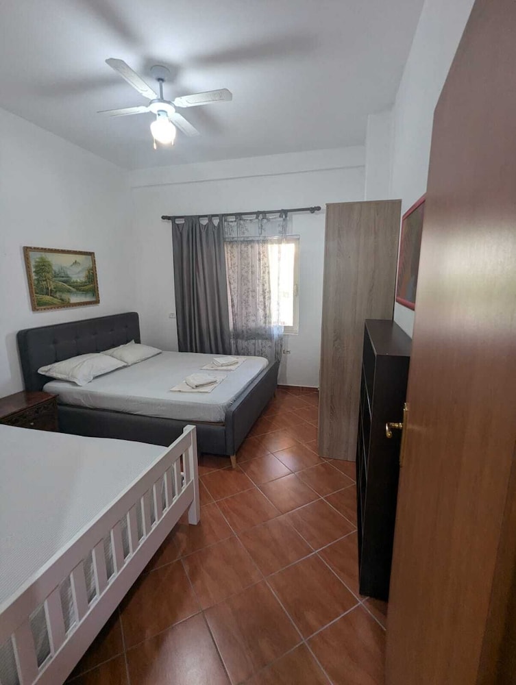 Apartment, 2 Bedrooms, Smoking, Balcony photo 2
