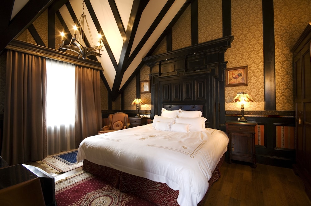 Family Suite, 2 Double Beds photo 2