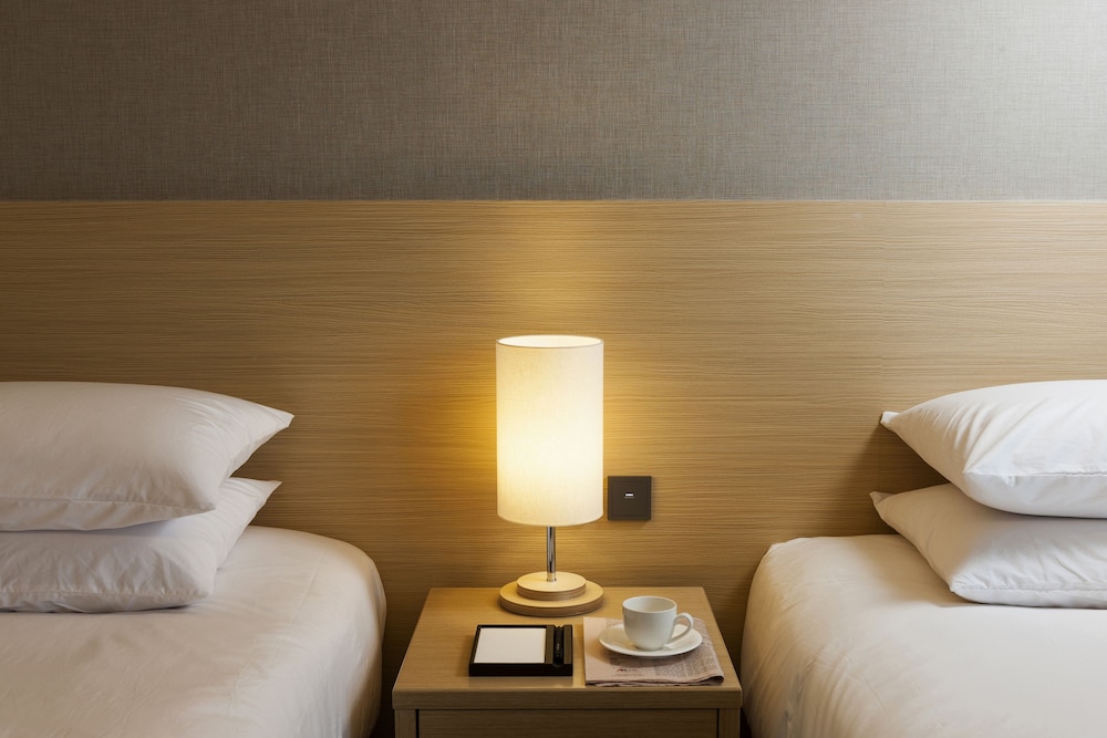 Standard Twin Room, City View (Special Rate) photo 2