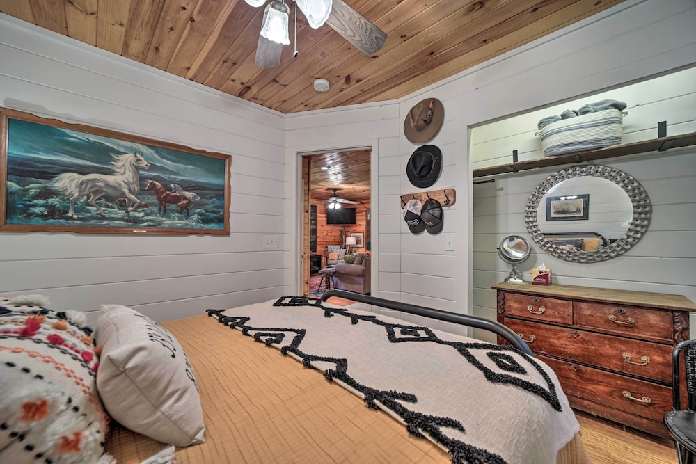 House (2 Bedrooms) photo 3