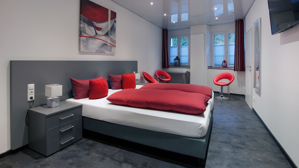 Classic Double Room, Private Bathroom (Teils Auch Als Ez Buchbar) - Photo 1