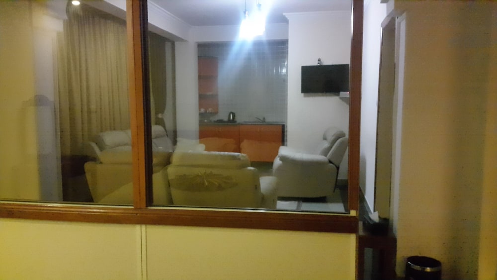 Standard Suite, 1 Bedroom photo 2