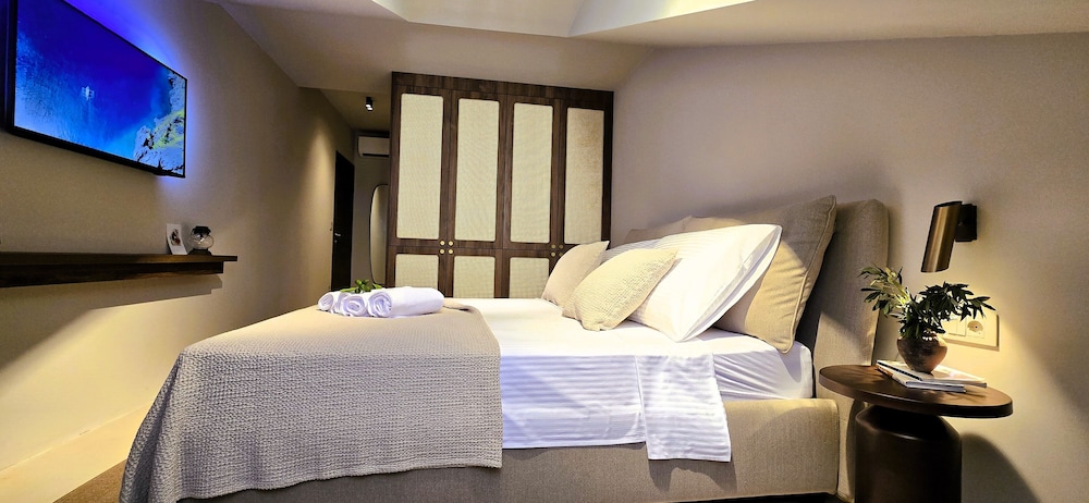 Luxury Double Room, 1 King Bed