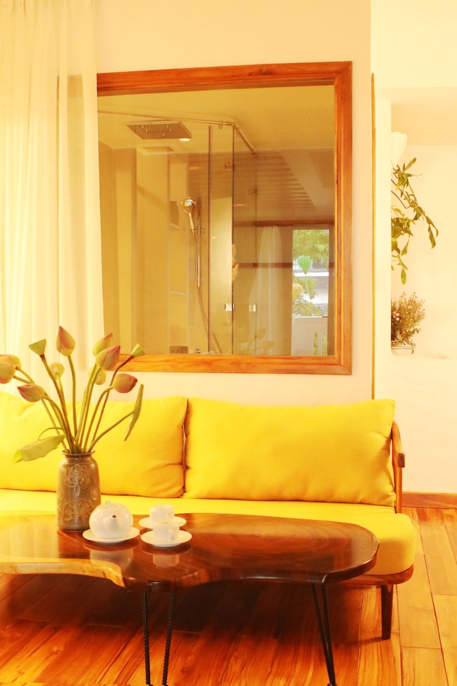 Executive Studio, Balcony, City View photo 3