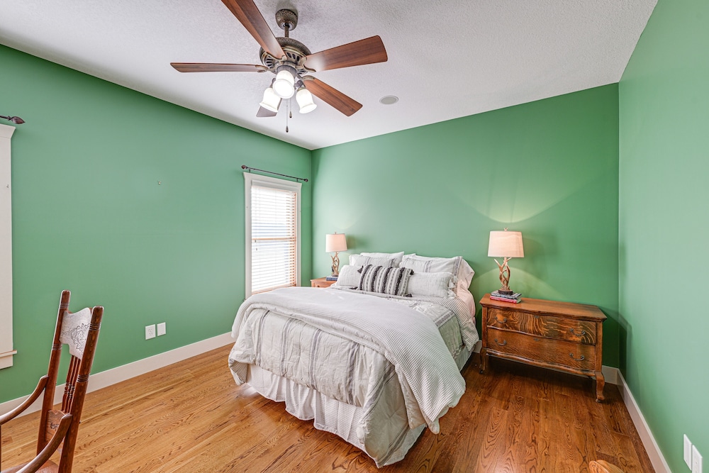 House (4 Bedrooms) photo 2