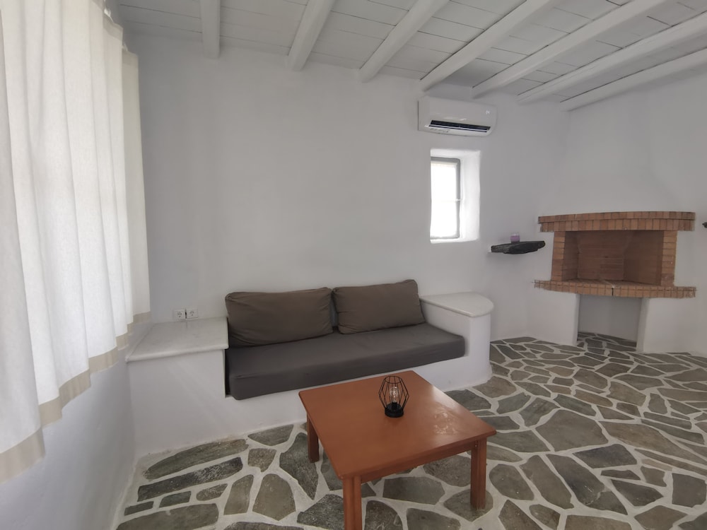 Grand Suite, Beach View photo 3