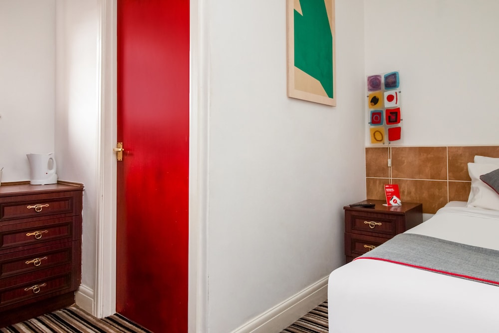 Standard Twin Room Shared photo 3