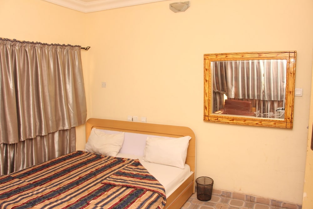 Royal Room, 1 Queen Bed, Non Smoking