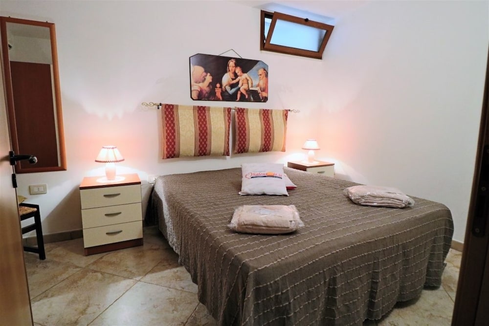 House, 4 Bedrooms, Sea View (Donna Rita) photo 3