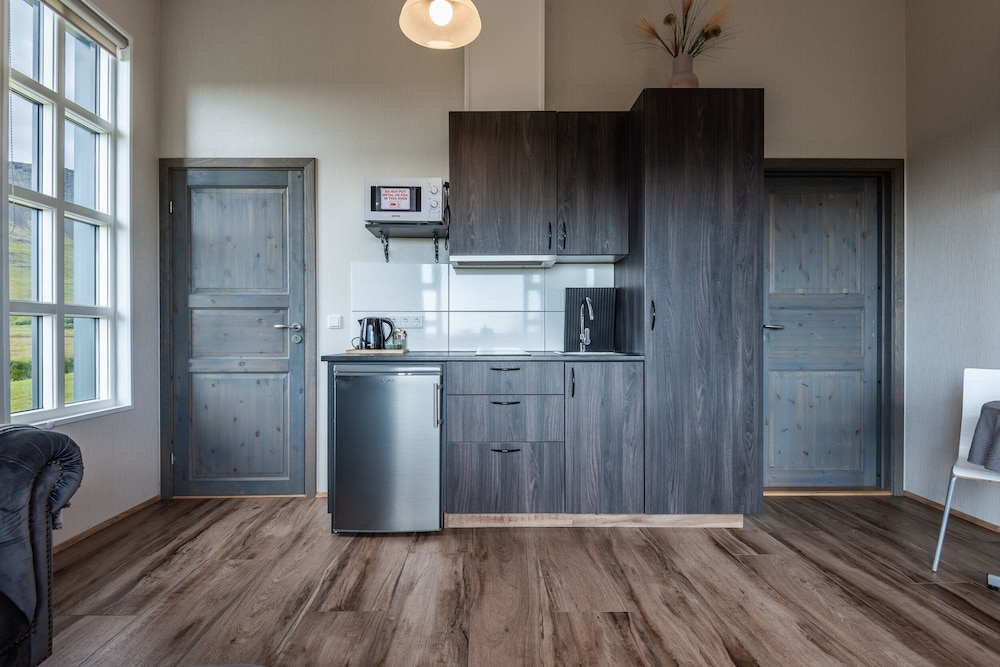 Deluxe Apartment, 1 Bedroom, Non Smoking, Mountain View photo 2