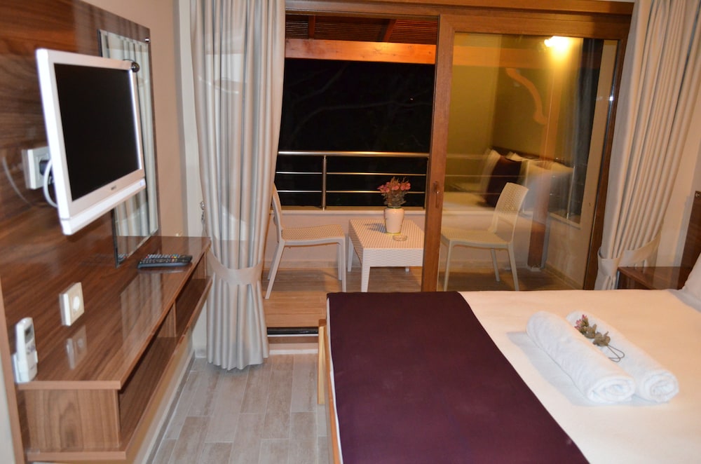 Deluxe Double Room, Sea View photo 1